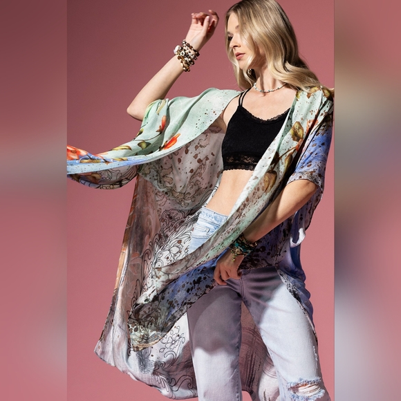 Floral Print Lightweight Kimono - Watercolor Effect Background - Soft & Silky - Picture 4 of 8